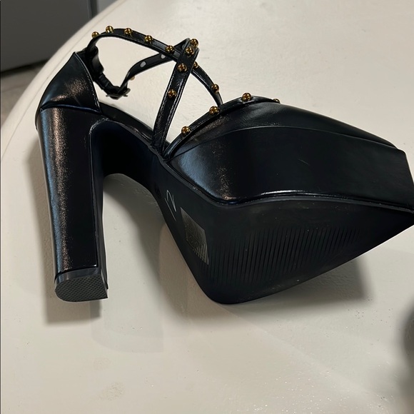 Sugar Black and Gold Stiletto Heels - Picture 6 of 8